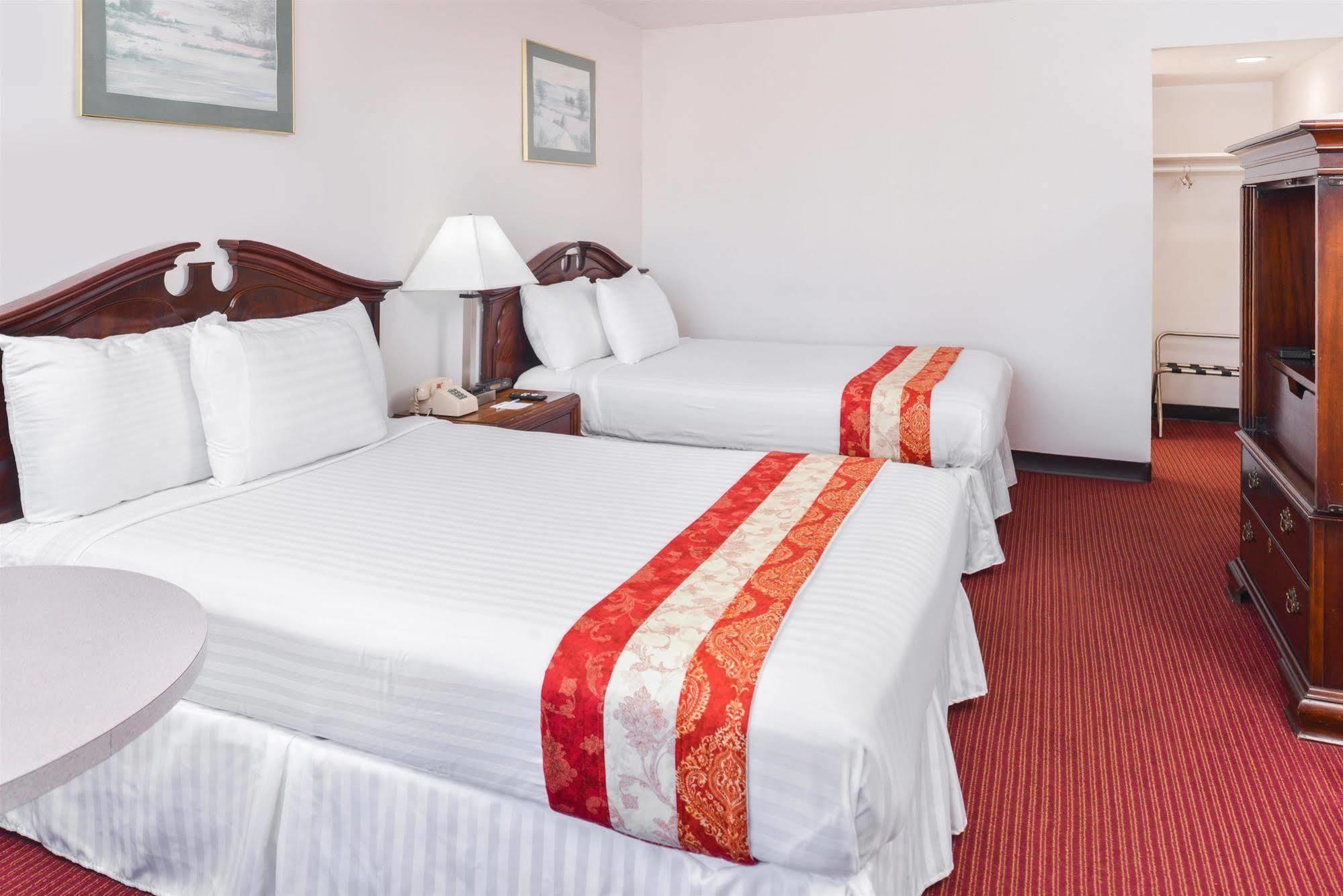 Americas Best Value Inn Norge Exterior photo