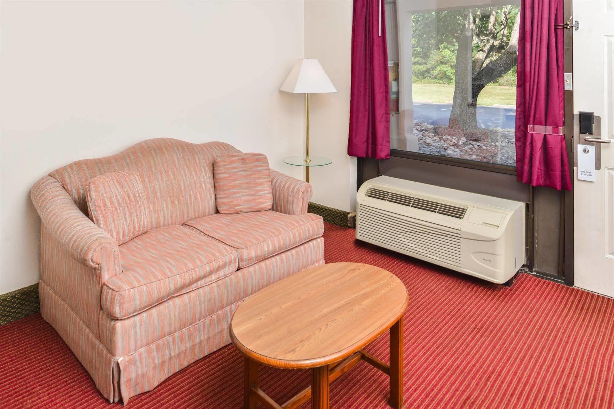 Americas Best Value Inn Norge Exterior photo