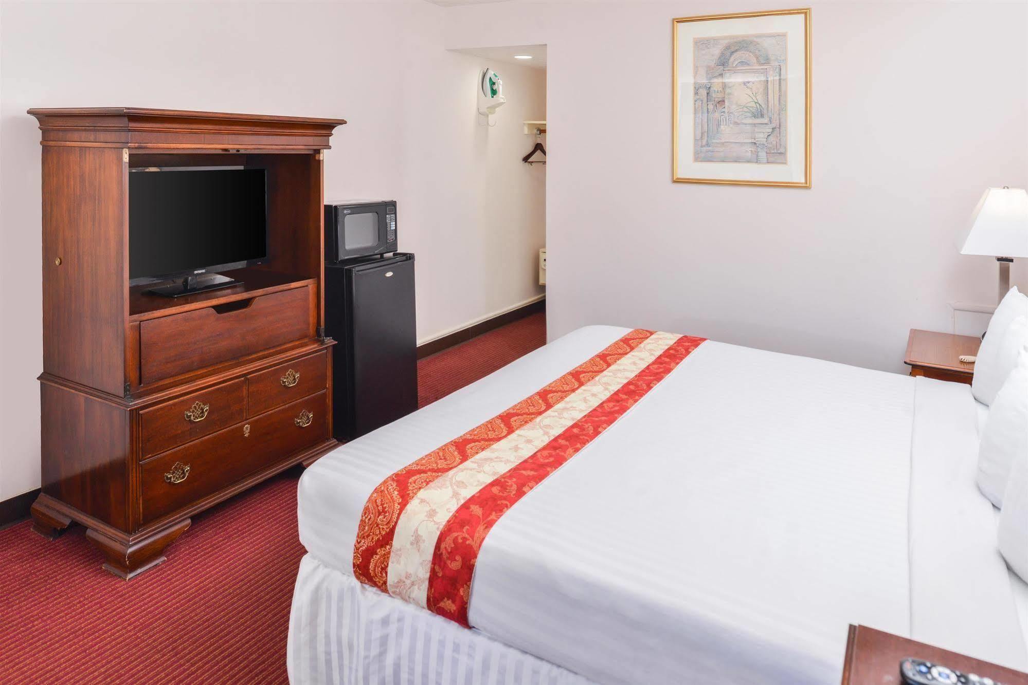 Americas Best Value Inn Norge Exterior photo