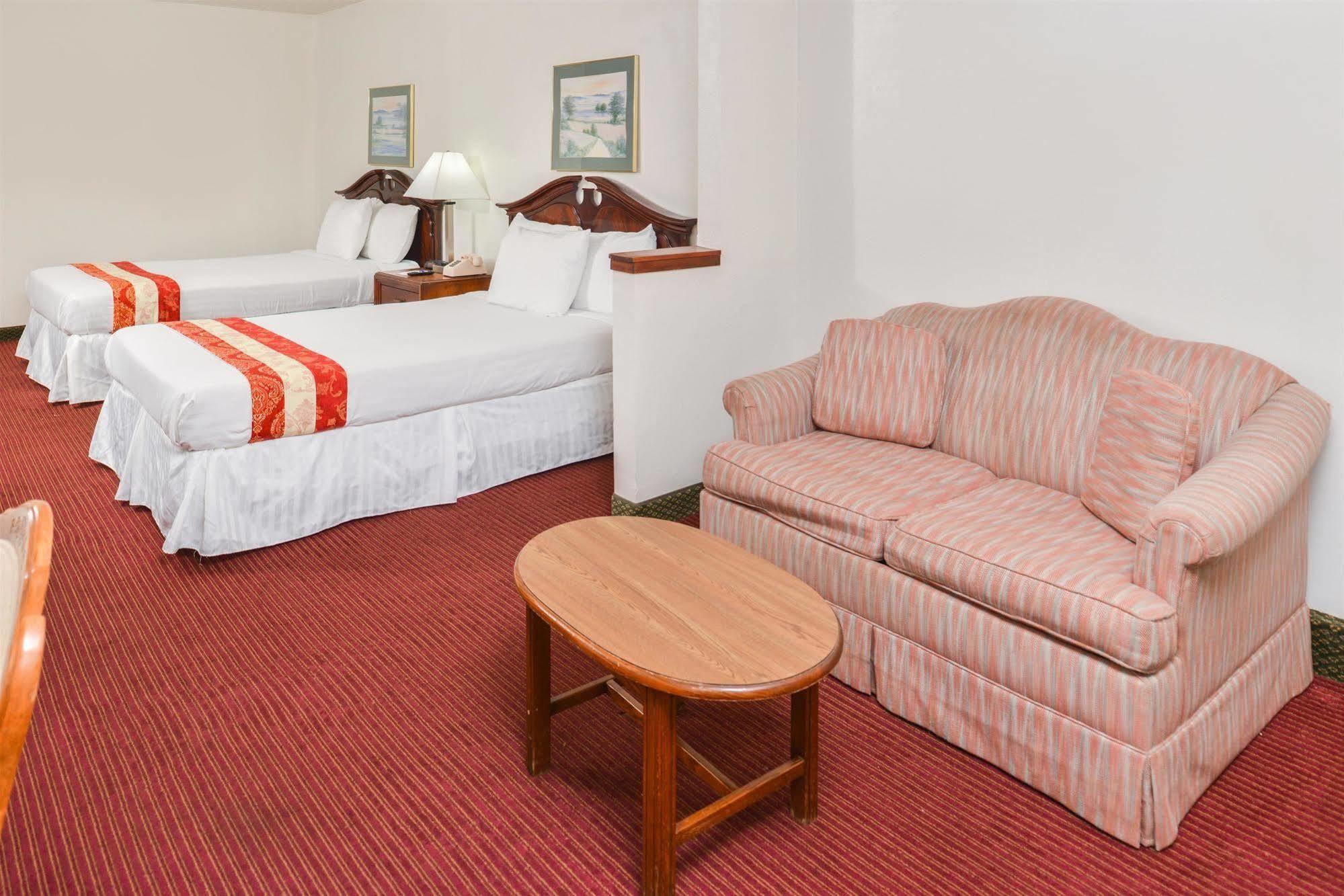 Americas Best Value Inn Norge Exterior photo