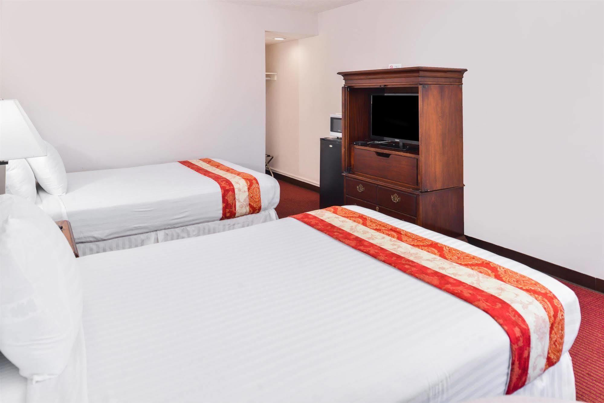 Americas Best Value Inn Norge Exterior photo